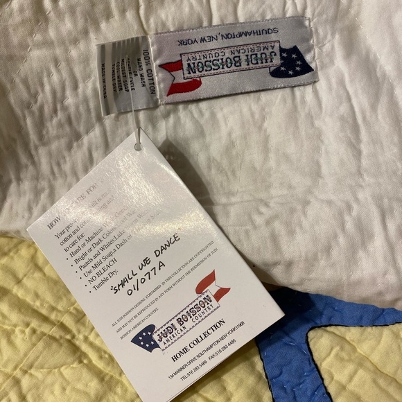 UNIQUE ⭐️JUDI BOISSON baby crib quilt - Picture 5 of 8